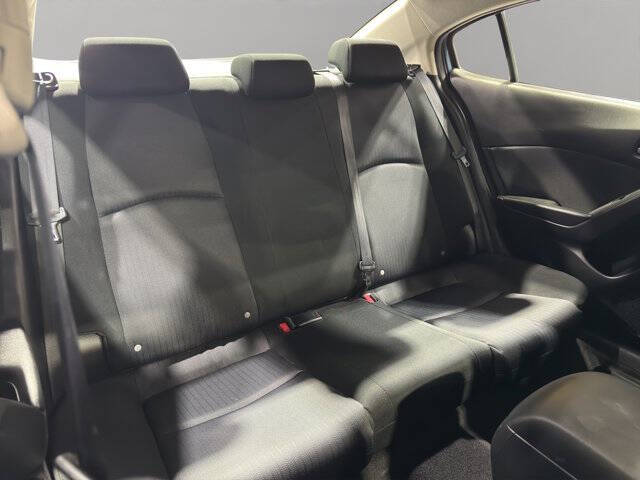 2015 Mazda MAZDA3 i SV