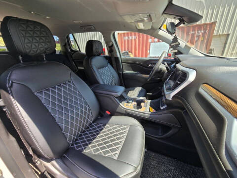 2023 GMC Acadia SLE