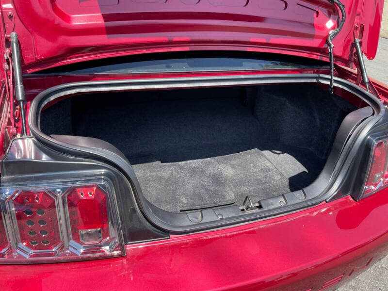 2006 Ford Mustang GT Deluxe