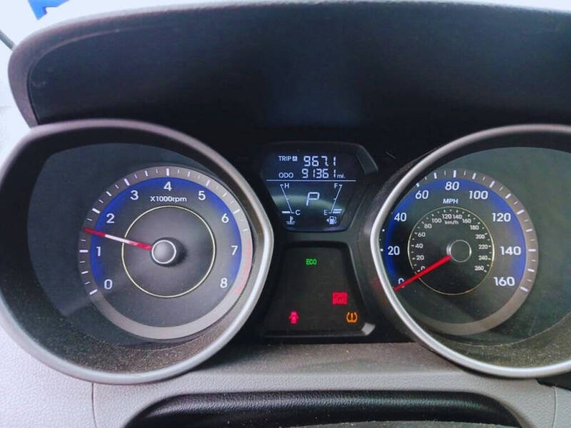 2012 Hyundai Elantra GLS