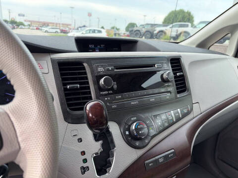 2013 Toyota Sienna