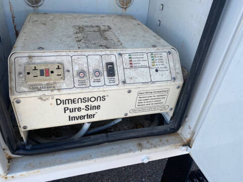 2009 Freightliner M2 106