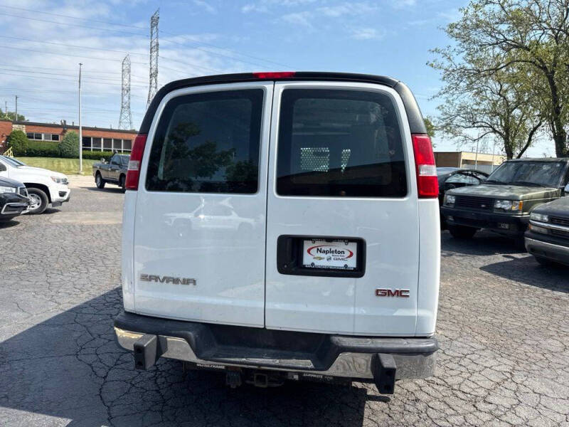2017 GMC Savana 2500