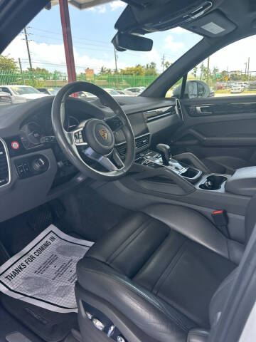 2020 Porsche Cayenne