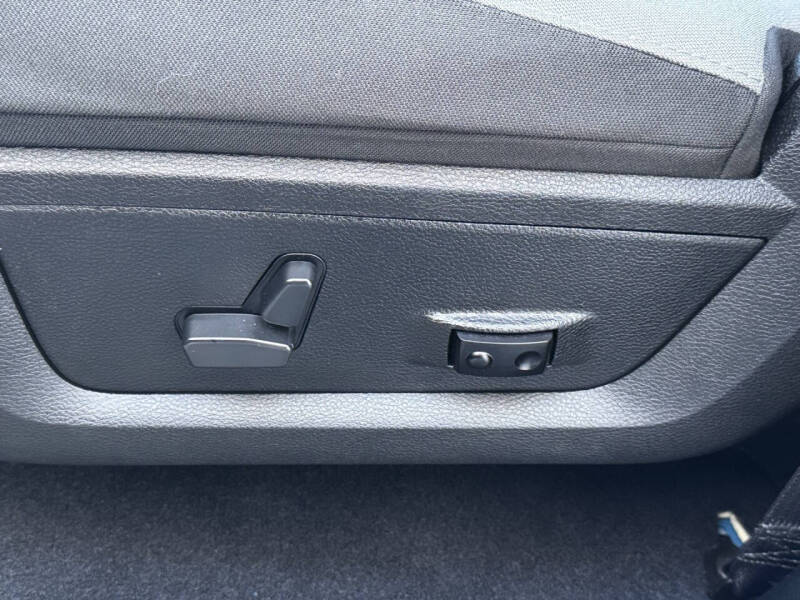 2023 RAM 1500 Classic Express