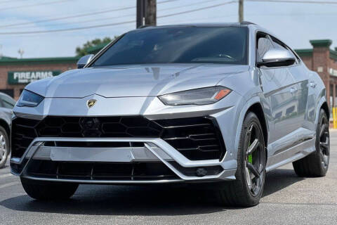 2022 Lamborghini Urus