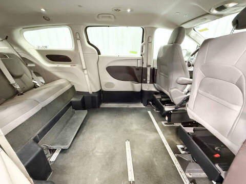 2018 Chrysler Pacifica Touring Plus