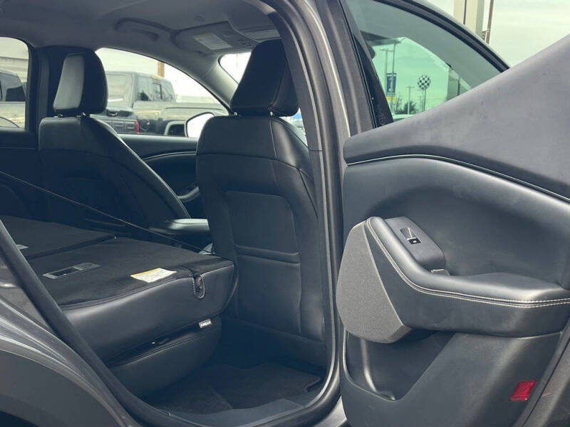 2023 Ford Mustang Mach-E Select