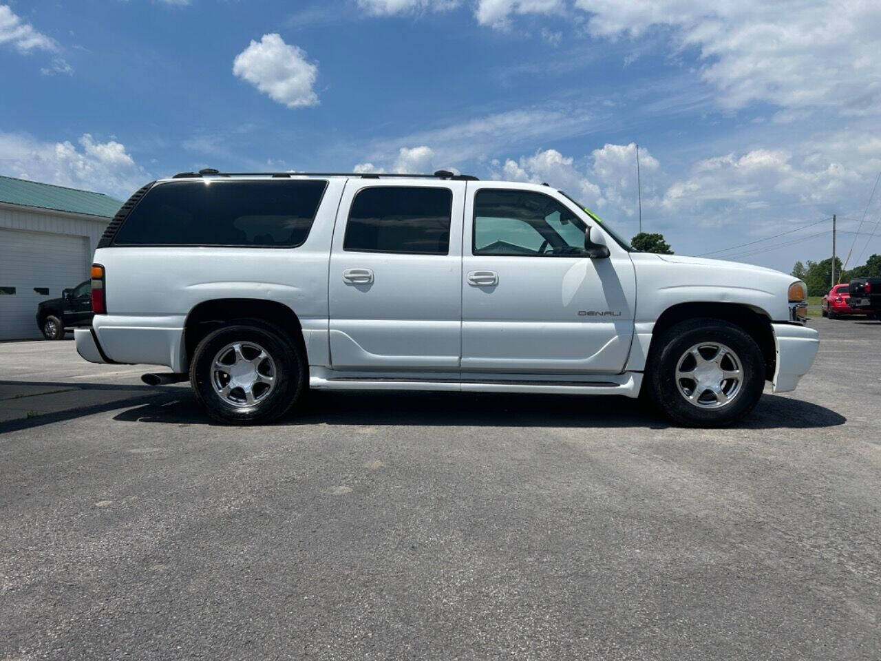 2004 GMC Yukon XL for sale at Upstate Auto Gallery in Westmoreland, NY