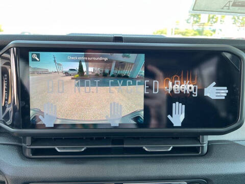 2025 Jeep Gladiator Sport S