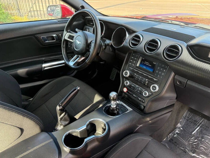 2015 Ford Mustang V6