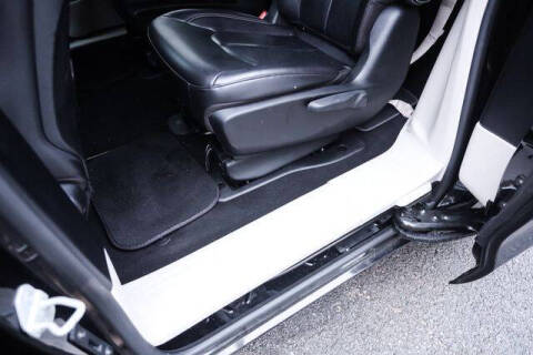 2022 Chrysler Pacifica Hybrid Touring L