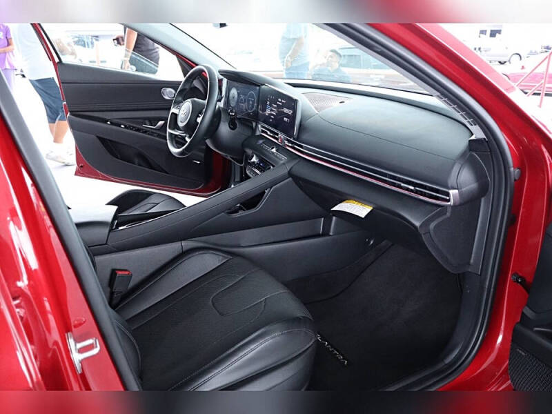 2023 Hyundai Elantra