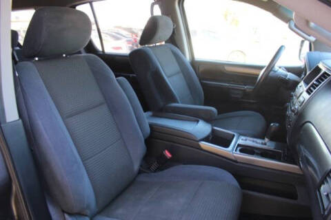 2013 Nissan Armada Platinum