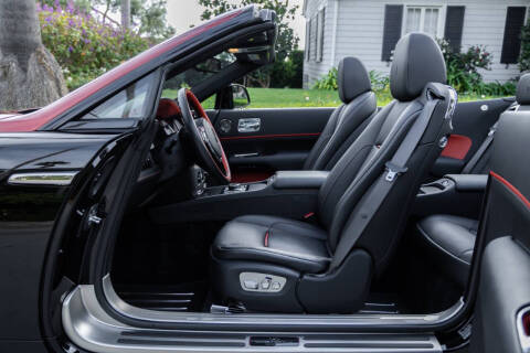 2019 Rolls-Royce Black Badge Dawn