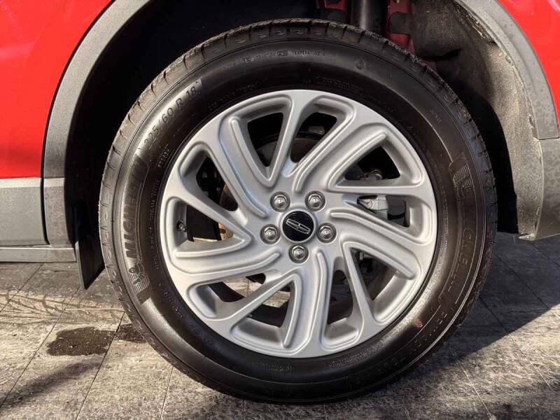 2024 Lincoln Corsair Premiere