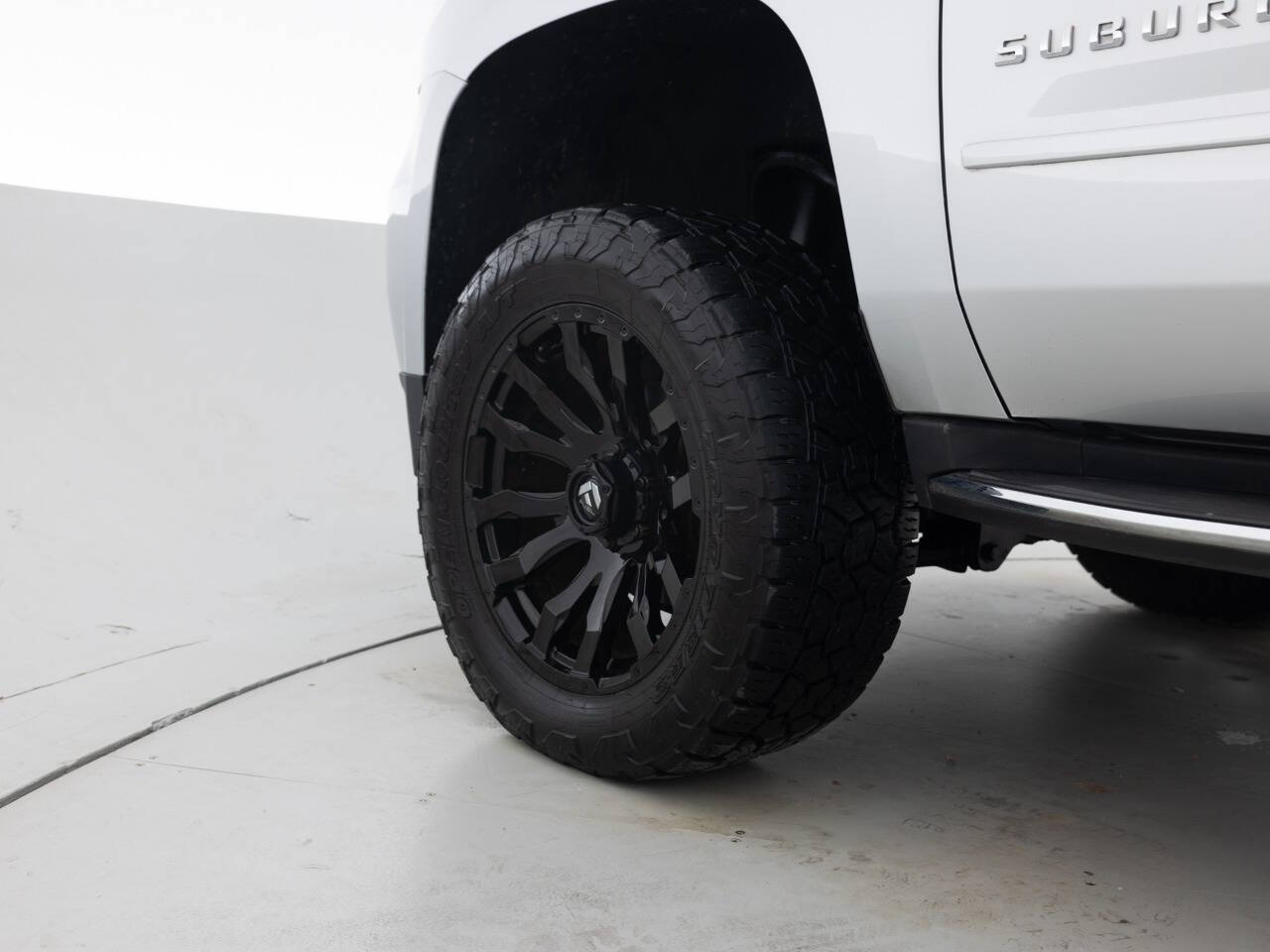 Used Car 2017 Chevrolet Suburban  Premier 4x4 4dr Suv For Sale Under $30,000 In Coal City, Illinois