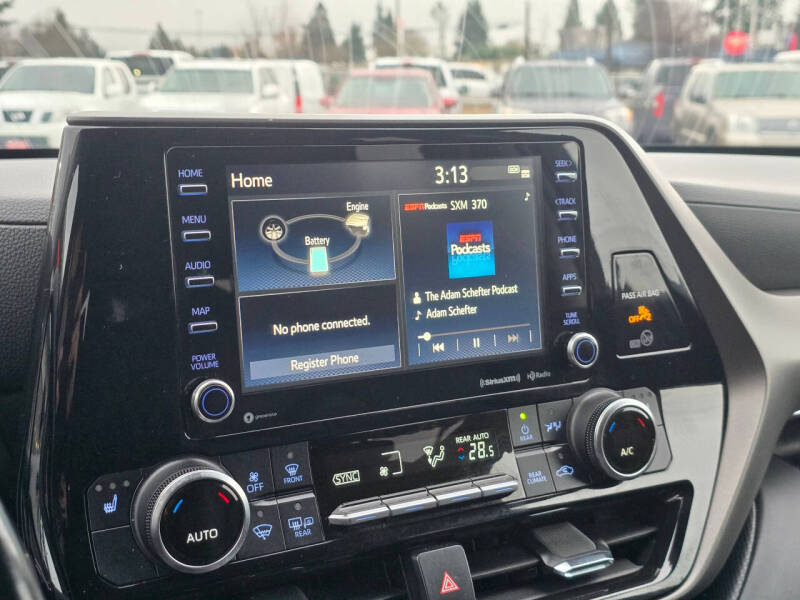 2021 Toyota Highlander Hybrid XLE