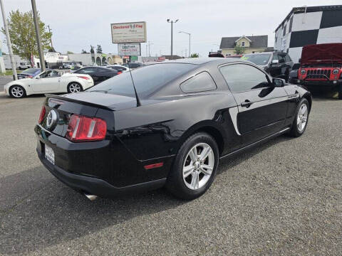 2012 Ford Mustang V6