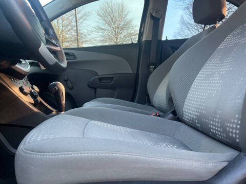 2017 Chevrolet Sonic LS Auto