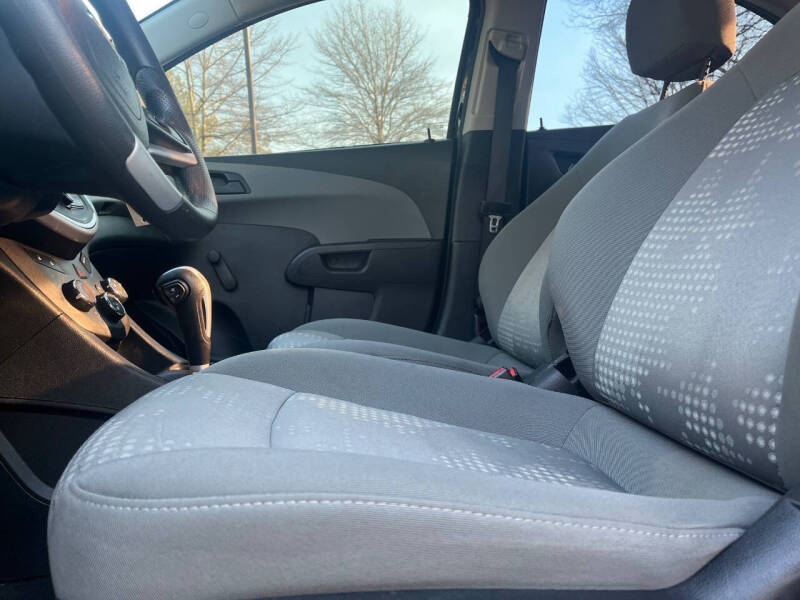 2017 Chevrolet Sonic LS Auto