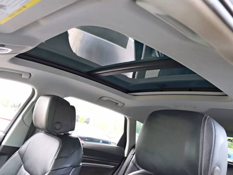 2019 Audi e-tron quattro Prestige