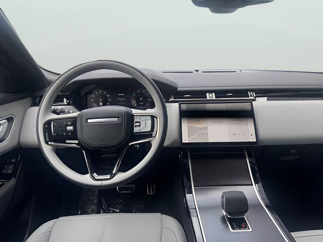 2026 Land Rover Range Rover Velar P400 Dynamic SE
