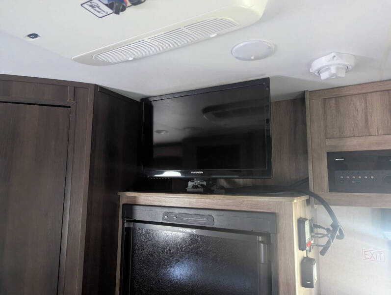 2018 Jayco Jay Feather X17Z / 18ft
