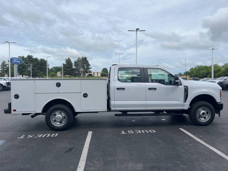 2025 Ford F-350 Super Duty XL