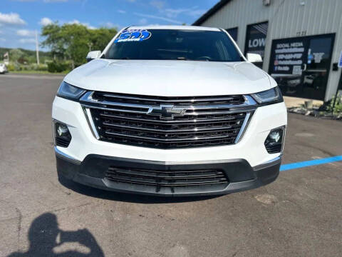 2023 Chevrolet Traverse LT Cloth