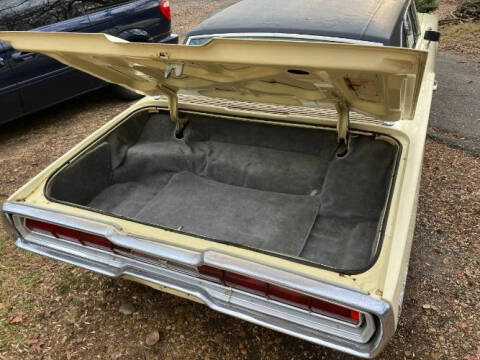 1966 Ford Thunderbird