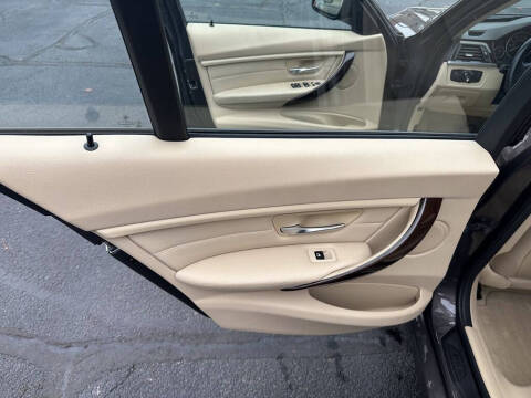 2013 BMW 3 Series 328i xDrive