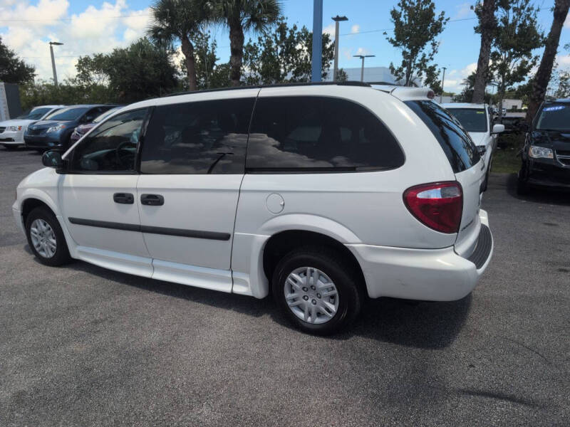 2007 Dodge Grand Caravan SE