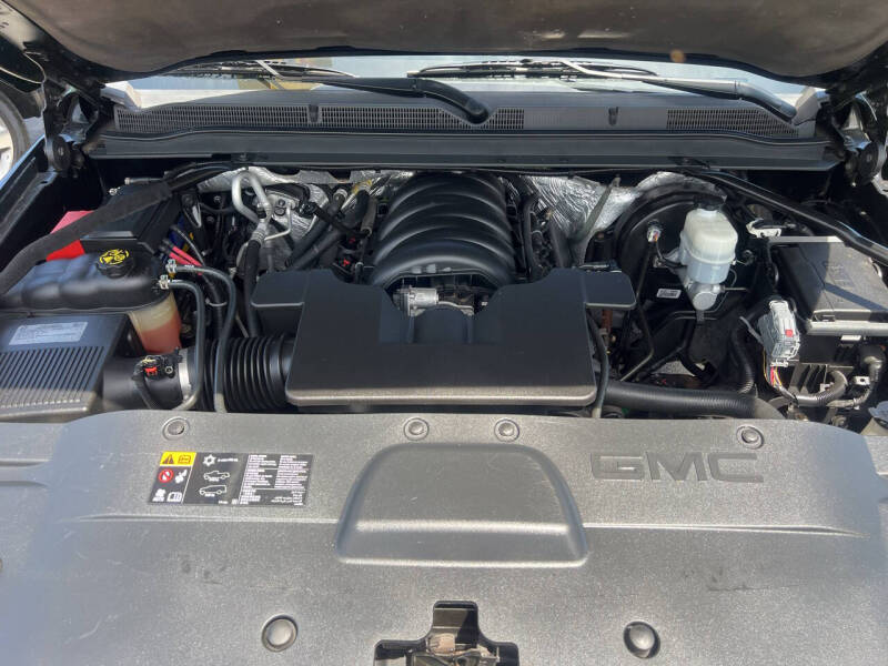 2016 GMC Yukon SLT