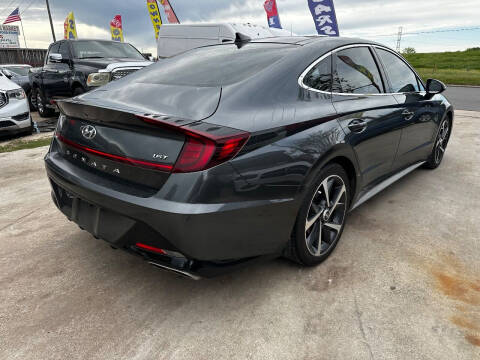 2022 Hyundai Sonata SEL Plus