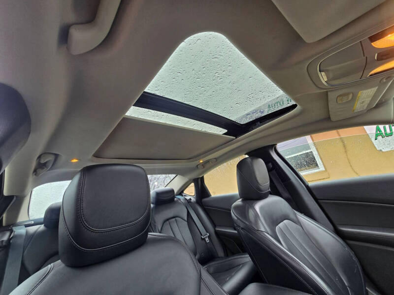 2016 Chrysler 200