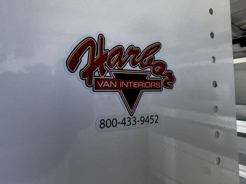 2025 GMC Savana 2500