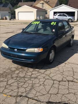 2001 Chevrolet Prizm for sale at Square Business Automotive in Milwaukee WI