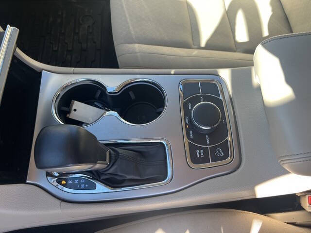 2018 Jeep Grand Cherokee Laredo E