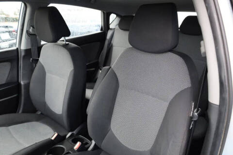 2013 Hyundai Accent GS