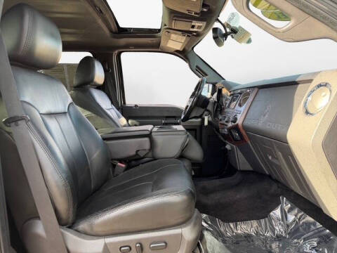 2011 Ford F-350 Super Duty Lariat