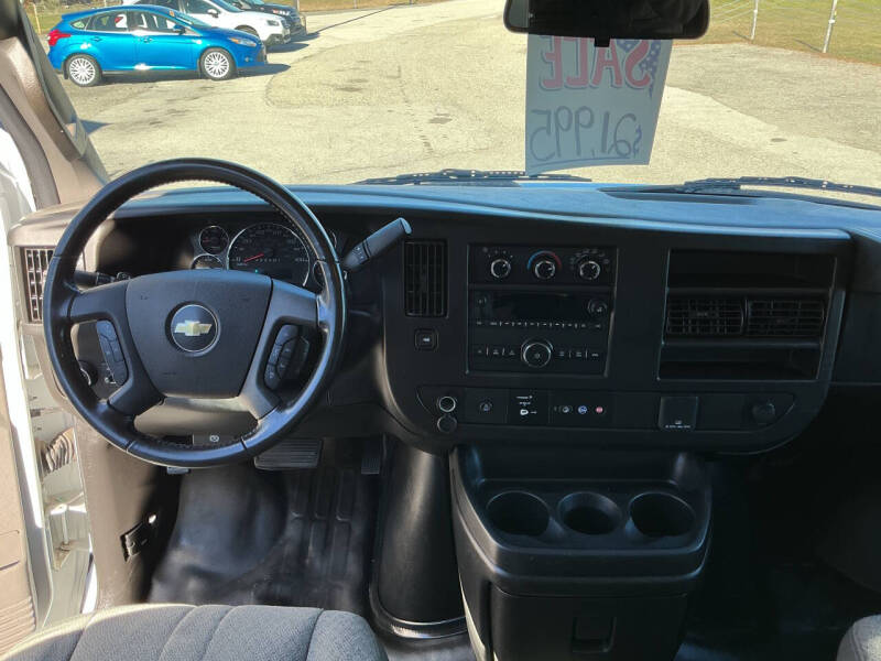 2020 Chevrolet Express 2500