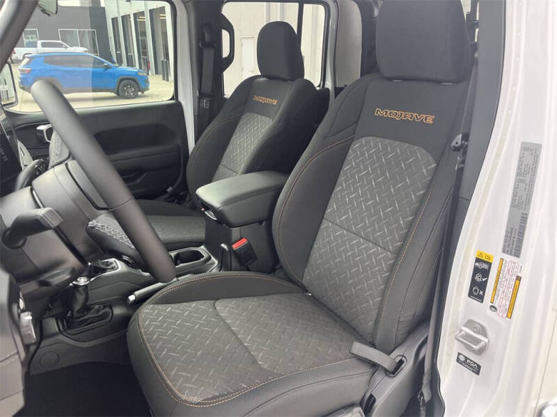 2025 Jeep Gladiator Mojave