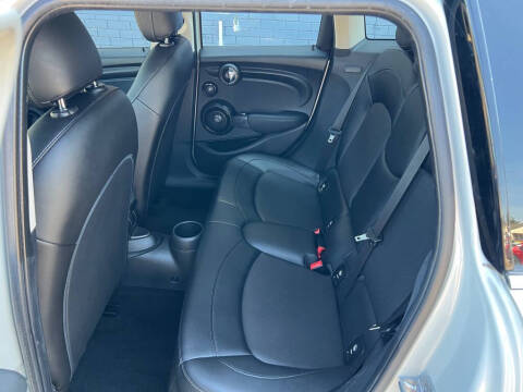 2018 MINI Hardtop 4 Door Cooper