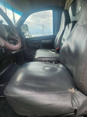 2005 GMC TopKick C5500