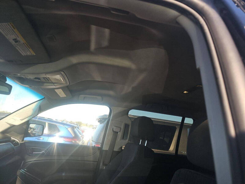 2017 GMC Yukon XL SLE