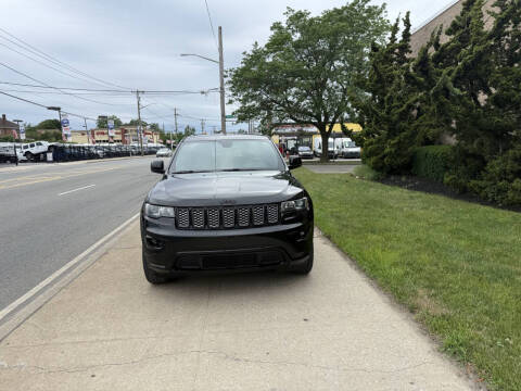 2018 Jeep Grand Cherokee Altitude