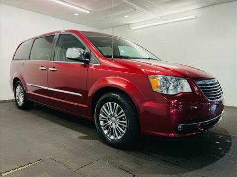 2014 Chrysler Town and Country for sale at Champagne Motor Car Company in Willimantic CT