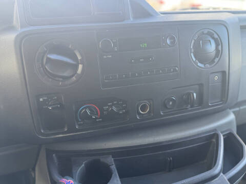 2013 Ford E-Series E-250