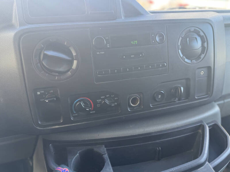 2013 Ford E-Series E-250